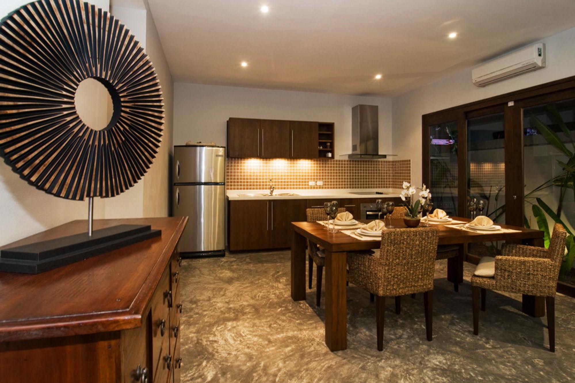 Villa Kama Rawai Ngoại thất bức ảnh